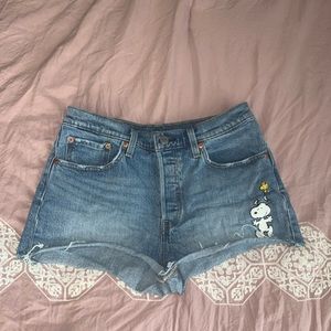 LEVI SHORTS